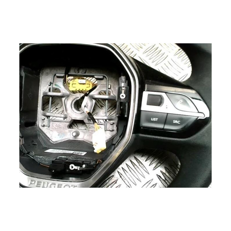 Volant PEUGEOT PARTNER 3 PHASE 1 d’occasion