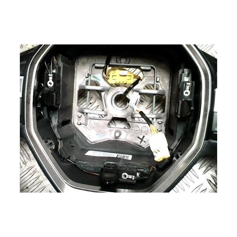 Volant PEUGEOT PARTNER 3 PHASE 1 d’occasion