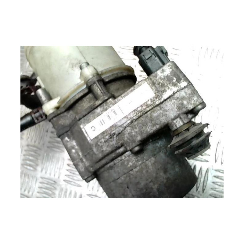 Pompe de direction SKODA FABIA 1 PHASE 1 BREAK d’occasion