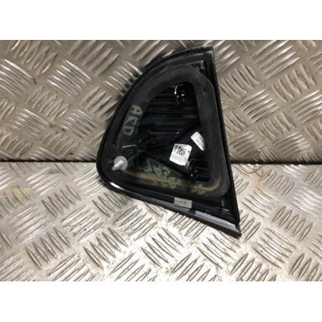 Feu arriere secondaire droit (feux) RENAULT CAPTUR 1 PHASE 2 d’occasion