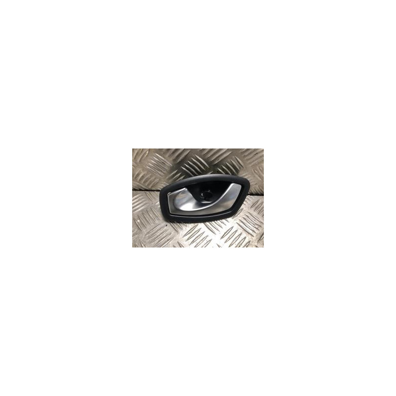 Poignee interieur avant gauche RENAULT CAPTUR 1 PHASE 2 d’occasion