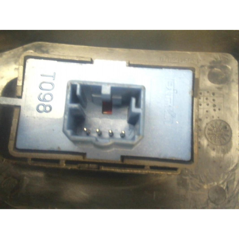 Interrupteur de leve vitre avant droit CITROEN NEMO FOURGON d’occasion
