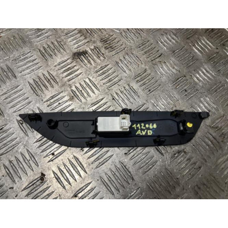 Interrupteur de leve vitre avant droit PEUGEOT 208 2 PHASE 1 d’occasion