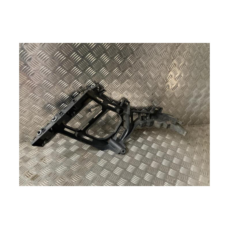 Support de pare chocs arriere PEUGEOT 3008 2 PHASE 1 d’occasion