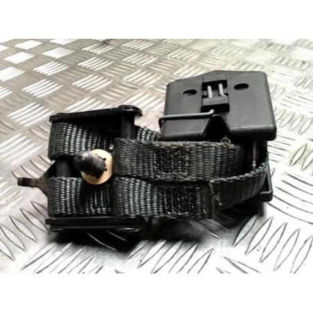 Attache ceinture arriere gauche RENAULT CLIO 2 PHASE 1 d’occasion