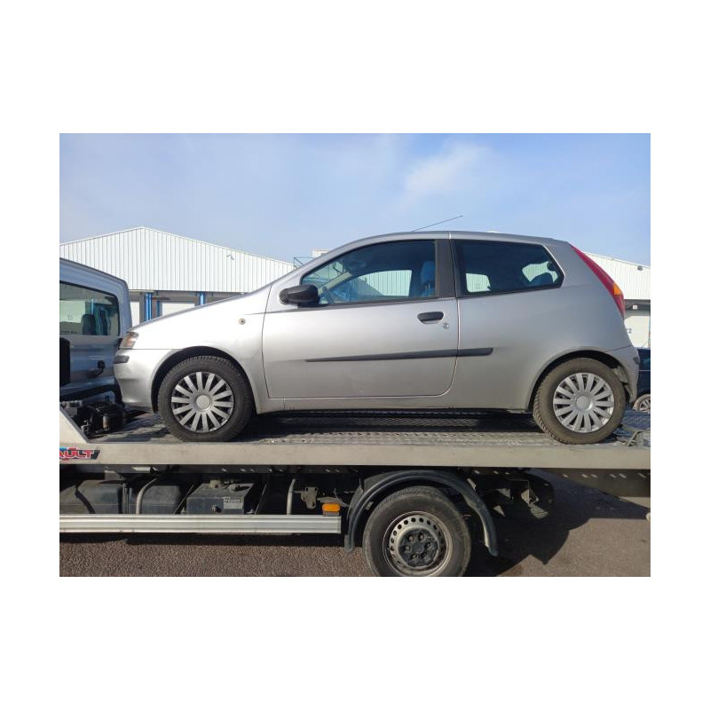 Radiateur eau FIAT PUNTO 2 PHASE 1 d’occasion