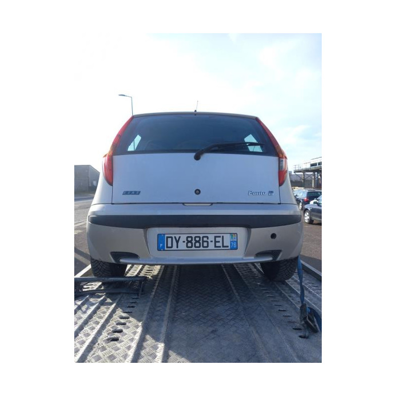 Radiateur eau FIAT PUNTO 2 PHASE 1 d’occasion