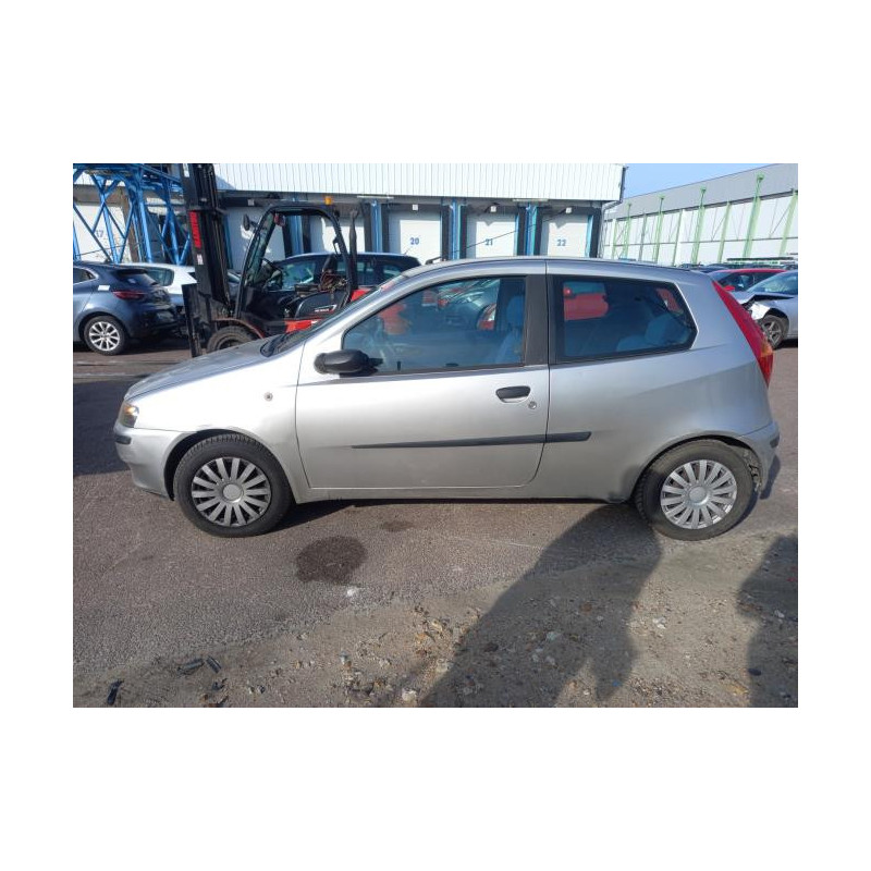 Radiateur eau FIAT PUNTO 2 PHASE 1 d’occasion