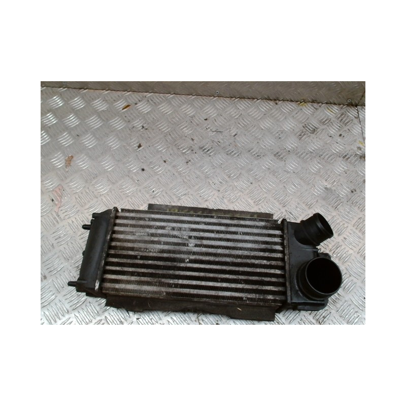 Echangeur air (Intercooler) FORD FIESTA 6 PHASE 1 d’occasion