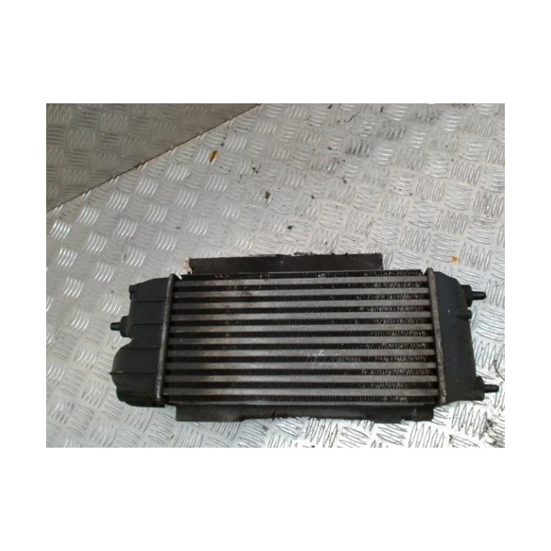 Echangeur air (Intercooler) FORD FIESTA 6 PHASE 1 d’occasion