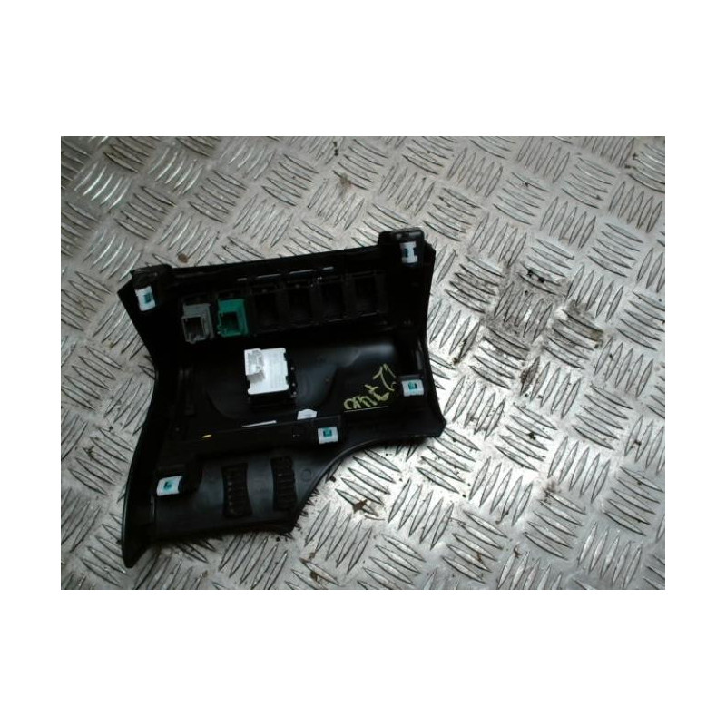Commande de reglage hauteur de phare PEUGEOT PARTNER 3 PHASE 1 d’occasion