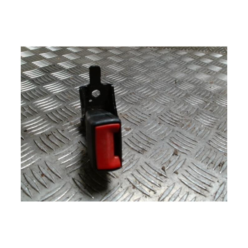 Attache ceinture arriere gauche BMW X5 E53 d’occasion