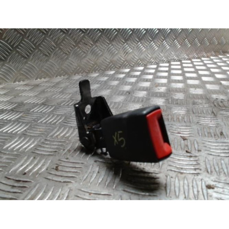 Attache ceinture arriere gauche BMW X5 E53 d’occasion