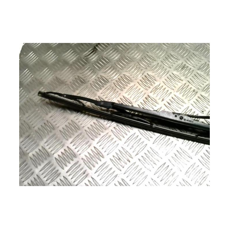 Bras essuie glace avant droit PEUGEOT 1007 d’occasion