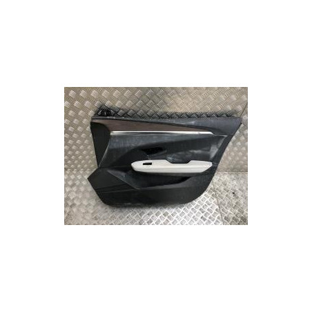 Panneau de porte avant droit RENAULT MEGANE 5 d’occasion