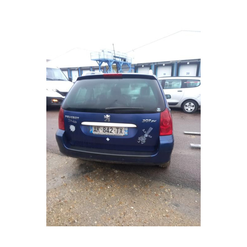 Cache moteur  PEUGEOT 307 PHASE 2 BREAK d’occasion