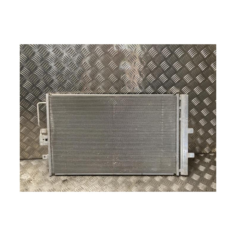 Radiateur clim RENAULT MEGANE 5 d’occasion