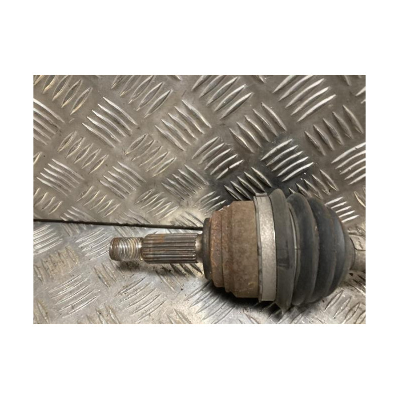 Cardan gauche (transmission) FORD FIESTA 6 PHASE 2 d’occasion