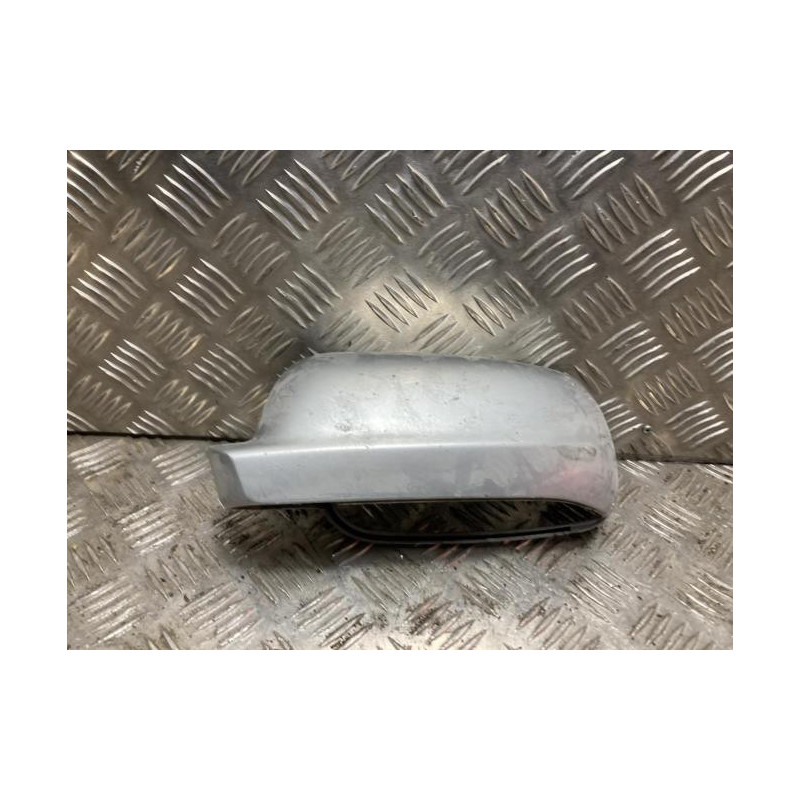 Coquille de retroviseur gauche AUDI  d’occasion
