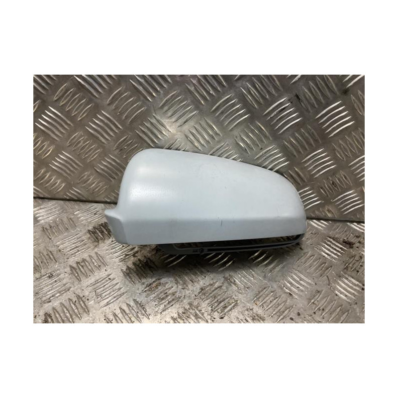 Coquille de retroviseur gauche AUDI  d’occasion
