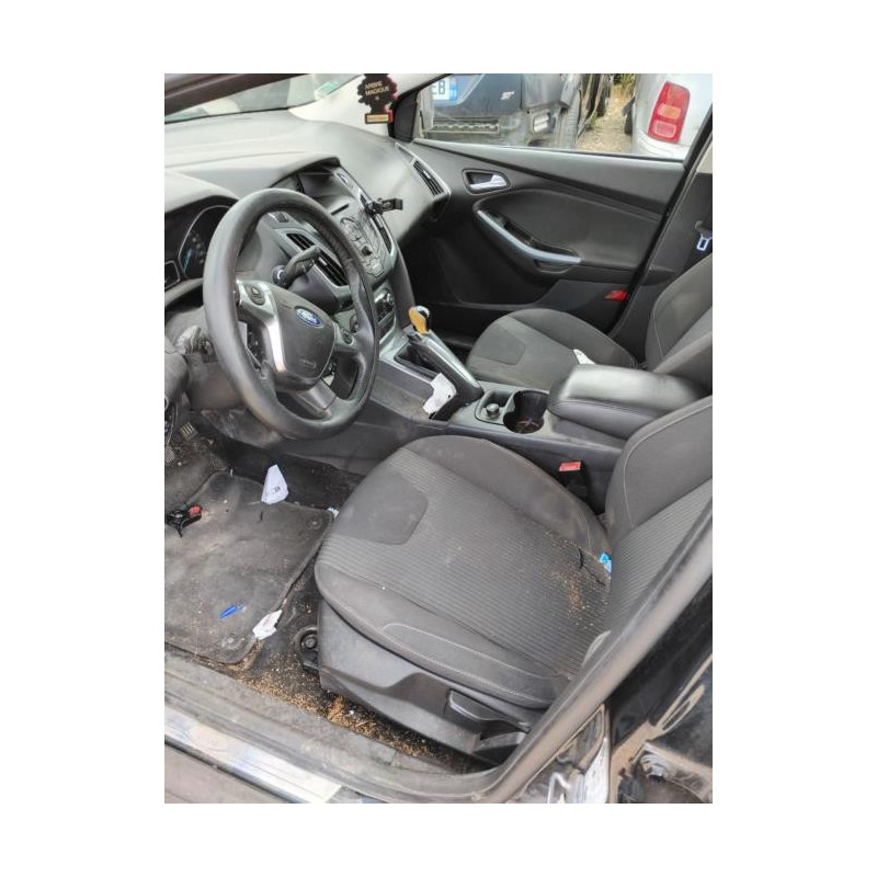 Coquille de retroviseur droit FORD FOCUS 3 PHASE 1 d’occasion