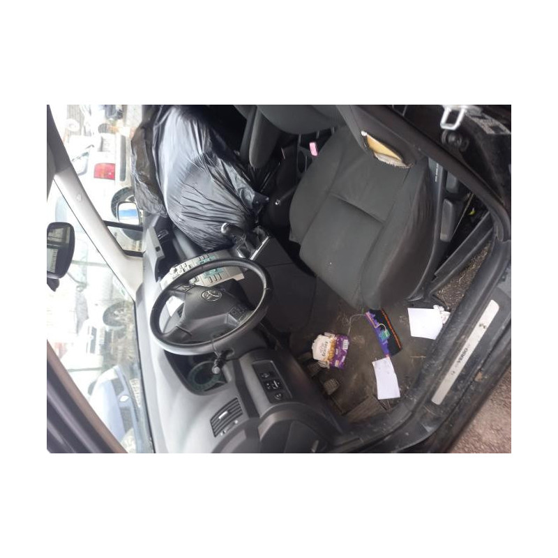 Renfort pare choc avant (traverse) TOYOTA COROLLA VERSO 2 PHASE 1 d’occasion
