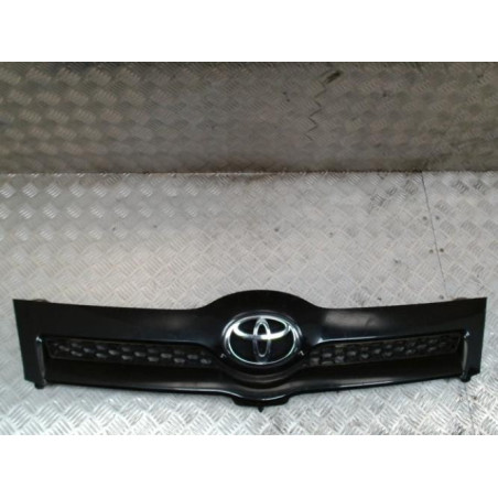 Calandre TOYOTA COROLLA VERSO 2 PHASE 1 d’occasion