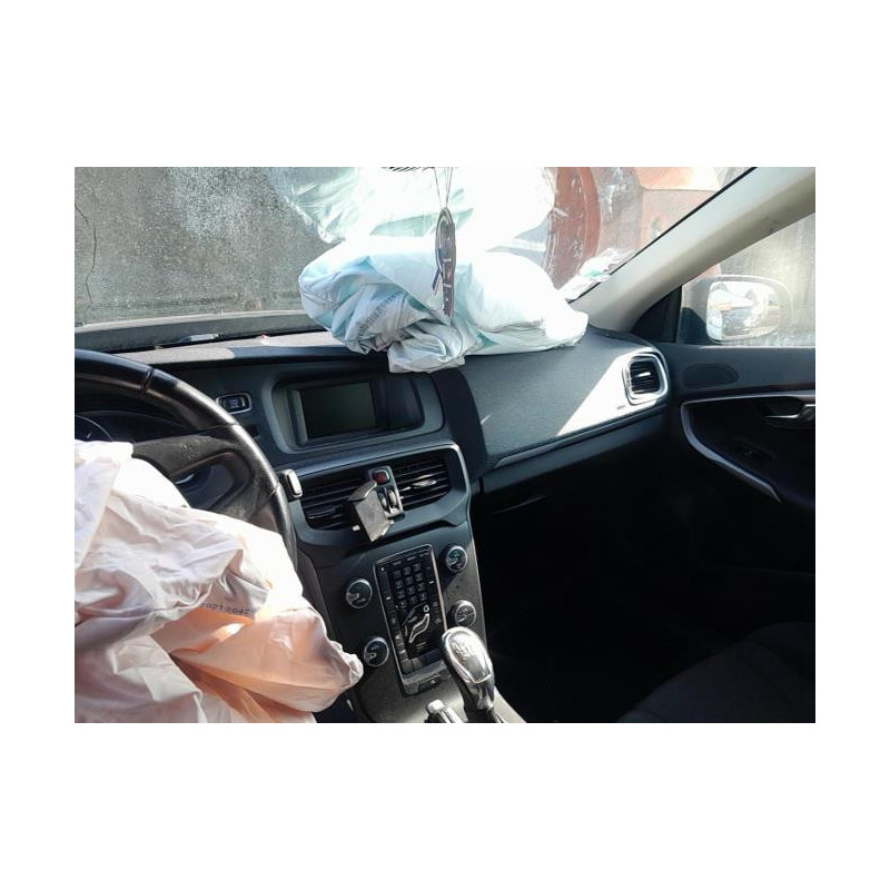 Moteur VOLVO V 40 2 PHASE 1 BREAK d’occasion