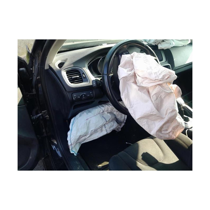 Moteur VOLVO V 40 2 PHASE 1 BREAK d’occasion