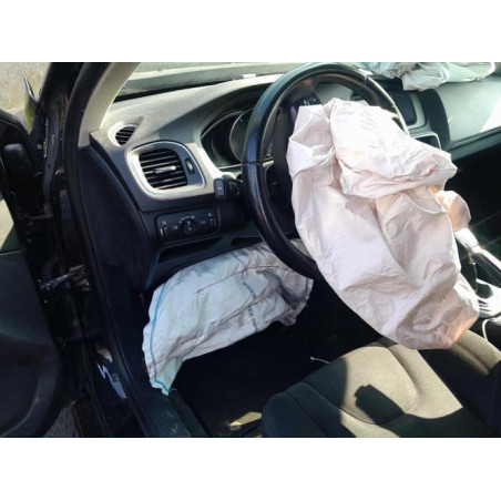 Moteur VOLVO V 40 2 PHASE 1 BREAK d’occasion