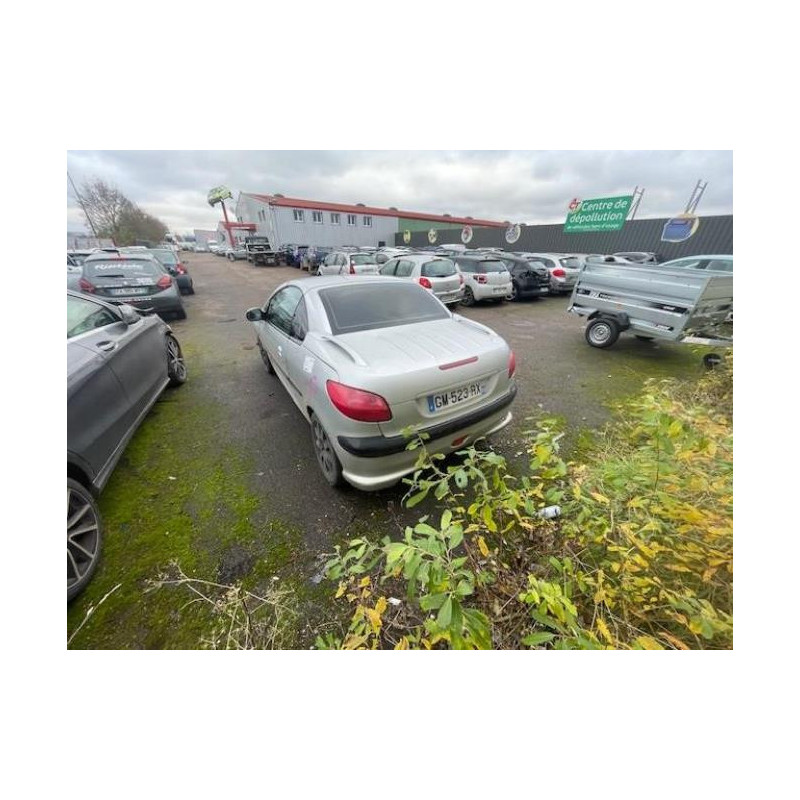 Moteur PEUGEOT 206 PHASE 1 CABRIOLET d’occasion