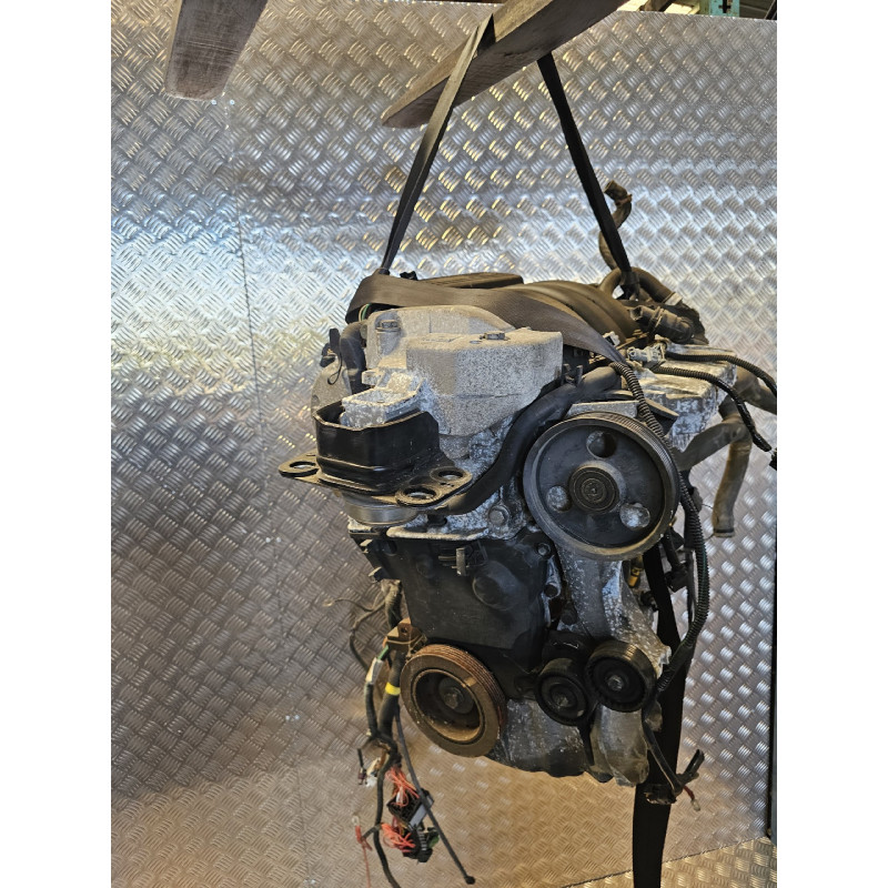 Moteur RENAULT CLIO 2 PHASE 2 d’occasion