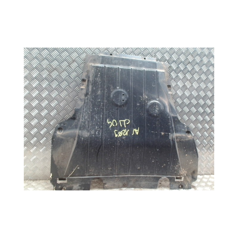 Cache sous moteur RENAULT CLIO 4 PHASE 2 d’occasion