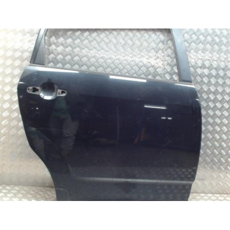 Porte arriere droit TOYOTA COROLLA VERSO 2 PHASE 1 d’occasion
