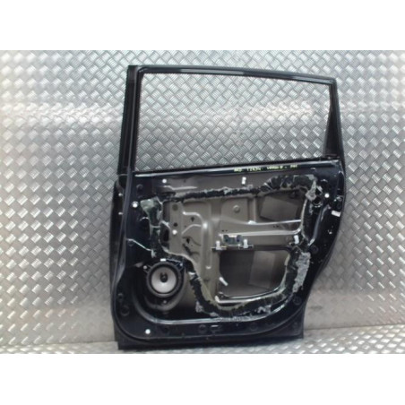 Porte arriere droit TOYOTA COROLLA VERSO 2 PHASE 1 d’occasion