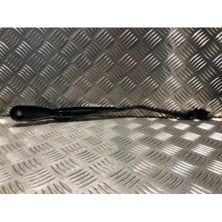 Bras essuie glace avant gauche DACIA DUSTER 3 d’occasion