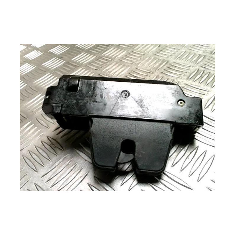 Serrure de hayon CITROEN C3 1 PHASE 1 d’occasion