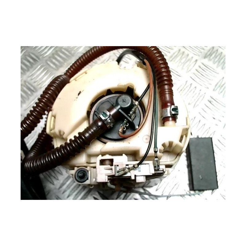 Pompe immergee VOLKSWAGEN POLO 3 PHASE 1 d’occasion