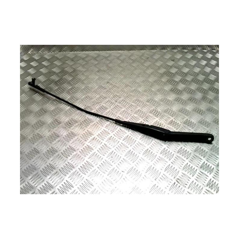 Bras essuie glace avant droit FORD FOCUS 2 PHASE 1 d’occasion
