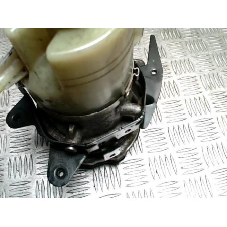 Pompe de direction RENAULT TRAFIC 3 COURT PHASE 2 d’occasion