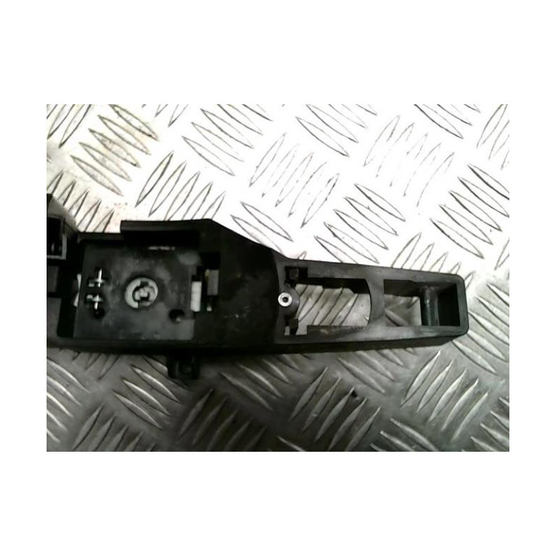 Support poignee porte avant gauche RENAULT KANGOO 2 PHASE 1 d’occasion