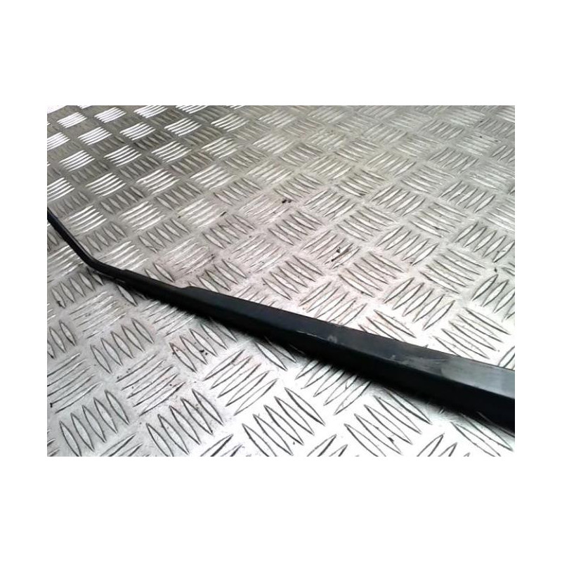 Bras essuie glace avant droit TOYOTA COROLLA VERSO 2 PHASE 1 d’occasion
