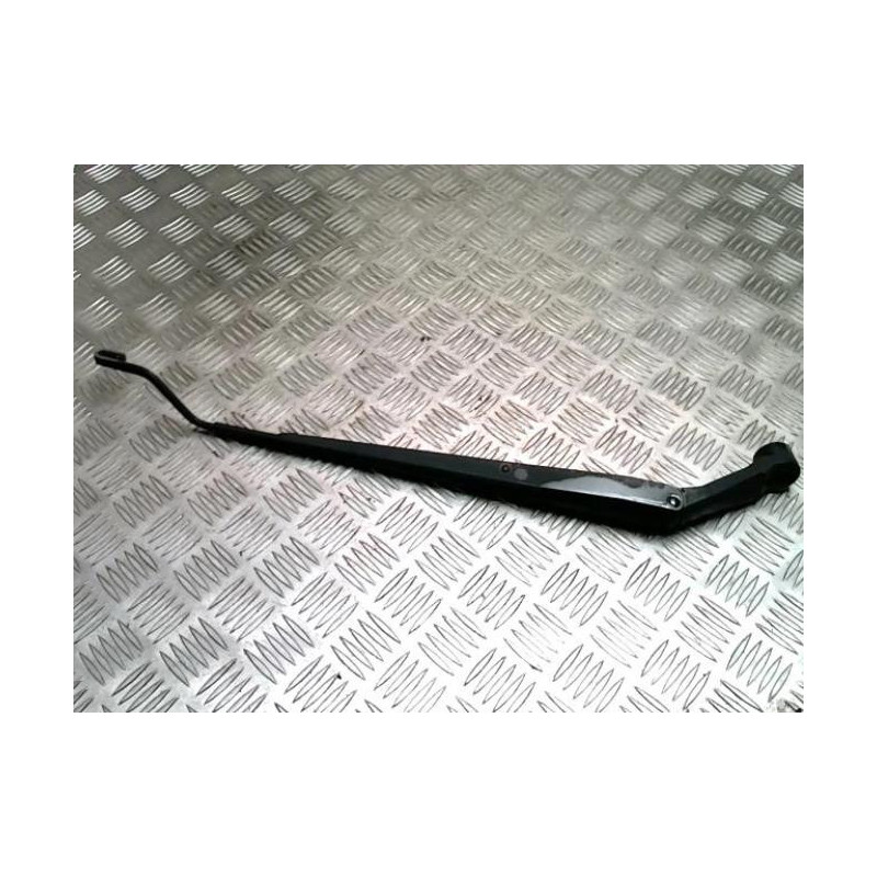 Bras essuie glace avant gauche TOYOTA COROLLA VERSO 2 PHASE 1 d’occasion