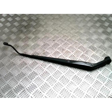 Bras essuie glace avant gauche TOYOTA COROLLA VERSO 2 PHASE 1 d’occasion