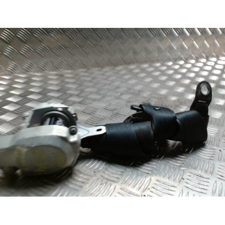 Ceinture avant droit TOYOTA COROLLA VERSO 2 PHASE 1 d’occasion