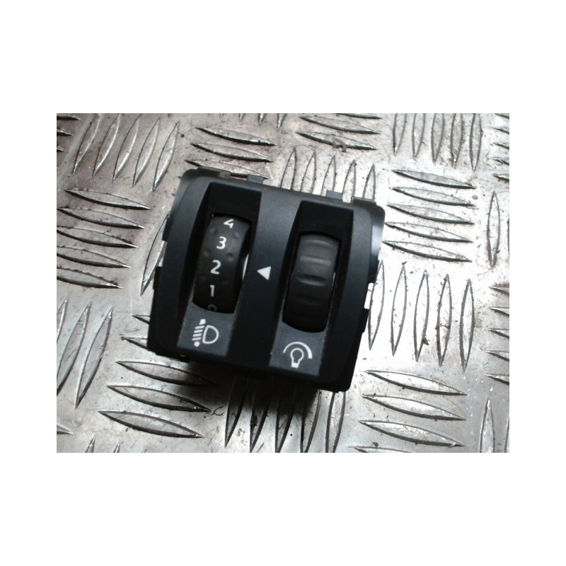 Commande de reglage hauteur de phare RENAULT CLIO 4 PHASE 2 d’occasion