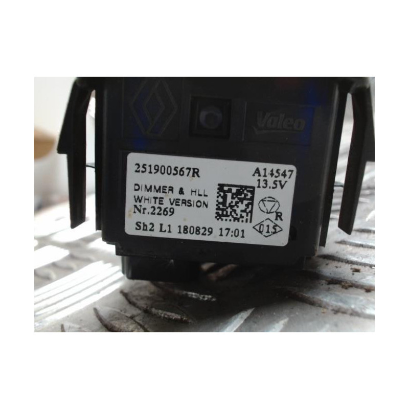 Commande de reglage hauteur de phare RENAULT CLIO 4 PHASE 2 d’occasion