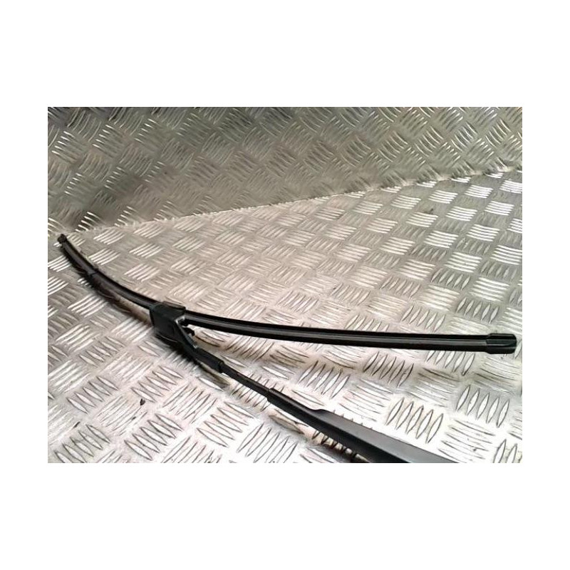 Bras essuie glace avant gauche SEAT IBIZA 4 PHASE 1 d’occasion