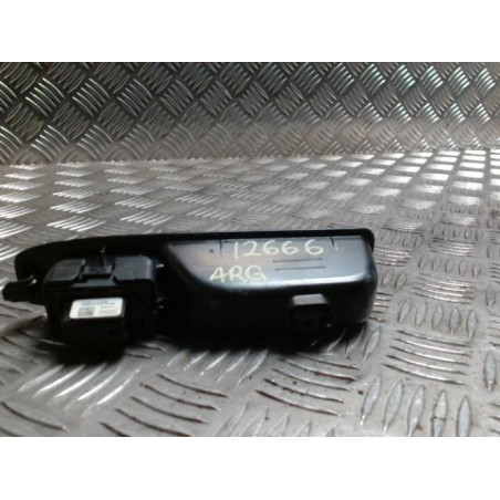 Interrupteur de leve vitre arriere gauche RENAULT CAPTUR 2 PHASE 1 d’occasion