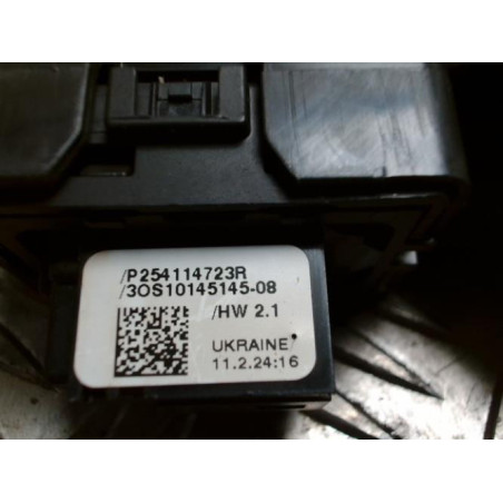 Interrupteur de leve vitre arriere gauche RENAULT CAPTUR 2 PHASE 1 d’occasion